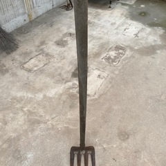 4本爪の鍬　農具④