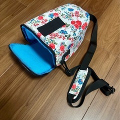 花柄カメラバッグ未使用