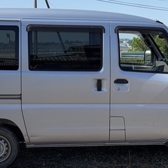日産クリッパー軽バンの画像