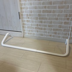 IKEA　壁　ハンガーラック