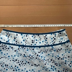 スカート　白地　水玉の画像