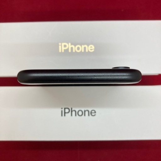 iPhoneSE2 128GB SIMフリー
