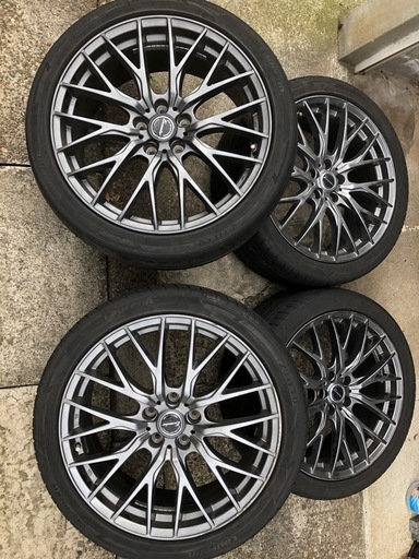 19インチ　アルミホイール　20系　アルファードに使用