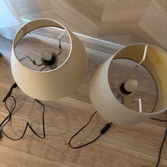 IKEAテーブルランプ2個セットの画像