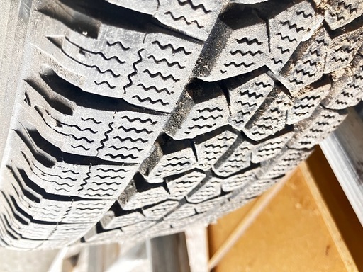 205/75R16 113/111N スタッドレス