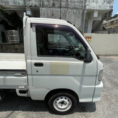 再投稿)(軽トラ)ダイハツハイゼットトラック4WD パワステ/エアコン/車検2年付きの画像