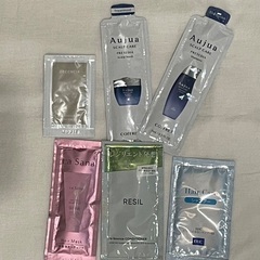 セルジュ　ルタンス　香水サンプル　コスメサンプルの画像