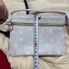 シマエナガ𓅫⸒⸒ポーチバッグの画像