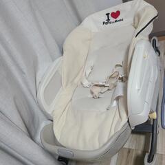 コンビ電動ベビーバウンサーの画像