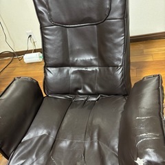 肘掛け付き回転式座椅子
