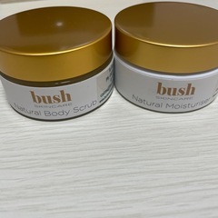 Bush Skincare ボディスクラブ & モイスチャライザー & リップバーム 3点セット オーストラリアコスメ 未使用品の画像