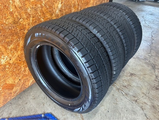 有難うございました！205/60R16?2023年製VRX2?ブリヂストン日本製4本セット‼️A-8?ご不要なアルミホイールがございま