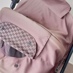 combiベビーカー&防寒ケープの画像
