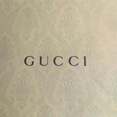 GUCCI  紙袋の画像