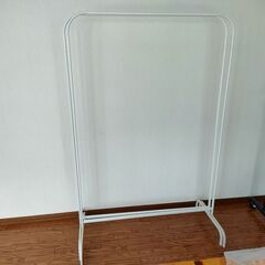 ハンガーラック