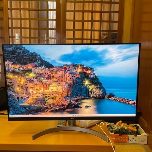 32インチ4Kモニター