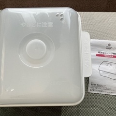 哺乳瓶、哺乳瓶除菌器、粉ミルクスプーンの画像