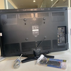 液晶テレビ　SHARP 32 32インチ　画面傷有の画像