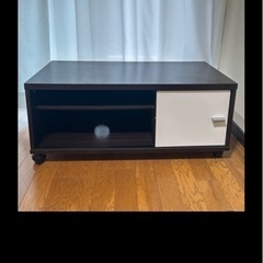 テレビ台 