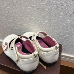 フォーマルシューズ ホワイト　13.5センチ　入学式の画像