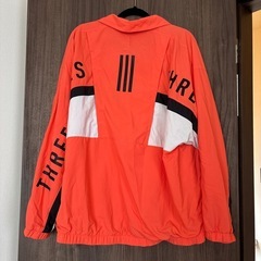 adidasシャカシャカパーカーの画像