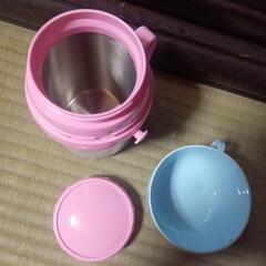 ハローキティ　ランチジャー　魔法瓶の画像