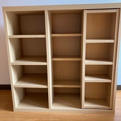 収納　棚　本棚