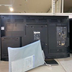 液晶テレビSHARP 32インチ　傾き有の画像