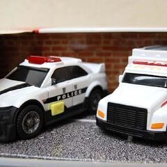 展示品 DICKIE TOYS はたらくくるま5台セット ライト＆サウンド付き パトカー 救急車 消防車 消防ヘリ 白バイ  札幌市 清田区 平岡の画像