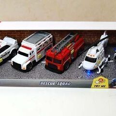展示品 DICKIE TOYS はたらくくるま5台セット ライト＆サウンド付き パトカー 救急車 消防車 消防ヘリ 白バイ  札幌市 清田区 平岡の画像