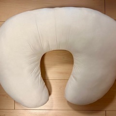 値下げ！！！daccoの授乳クッションの画像