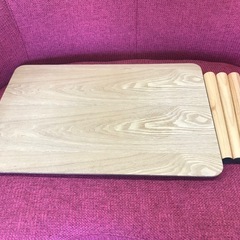 木製ミニセンターテーブルの画像