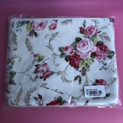 決まりました⭐️【新品未開封】ポーチ　バラ柄　ローズ　レースの画像