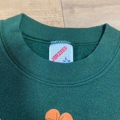 キッズトレーナー140㎝の画像