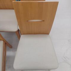 ★ジモティー割あり★ダイニングチェア　NA　※キズ、使用感あり　...