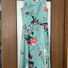 ノースリーブワンピースドレス　和柄　淡いモスグリーン