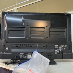 液晶テレビ　Panasonic 32インチ　キズ有の画像