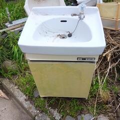取り外した　洗面器