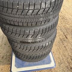 195/65r15 ブリヂストンVRX スタッドレスの画像