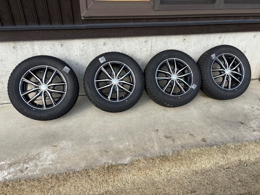 195/65r15 ブリヂストンVRX スタッドレス　冬タイヤ