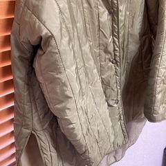 ZOZOTOWN購入カーキコートの画像