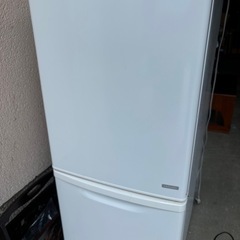 {明日のお昼までのご投稿とさせてください。}🙇‍♂️2017年製...