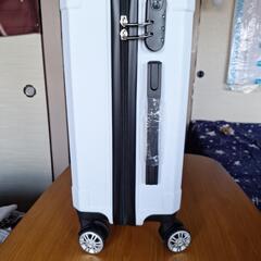 中型Msizeキャリーケース20インチ新品(大特価)の画像