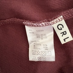 GRLスクエアカットソーの画像