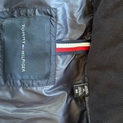 TOMMY HILFIGER ジャケットの画像