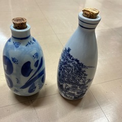 とっくりと干支ボトルの画像