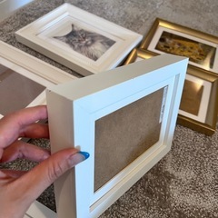 ⭐️IKEA⭐️無料⭐️写真立て⭐️フレームいろいろコレクションの画像