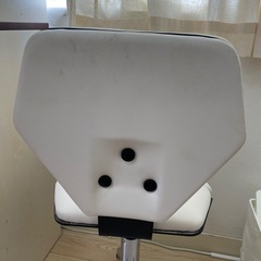 背もたれ付き ロングスツール Honuの画像