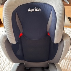 【受渡し者決定】ジュニアシート チャイルドシート  アップリカ　エアライドの画像