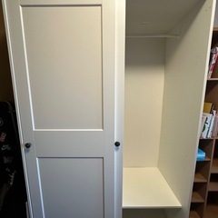 IKEA HAUGAハウガ　ワードローブ　　の画像